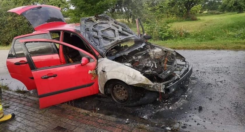 W Gródku Rządowym zapalił się samochód