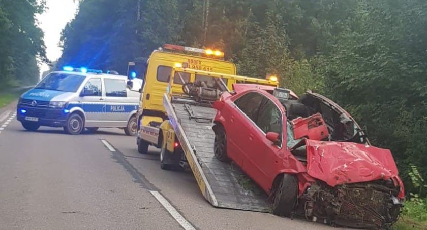 Tragiczny wypadek w sąsiednim powiecie - zginął 18-letni kierowca