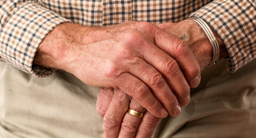 Seniorze: od września uważaj na zarobki