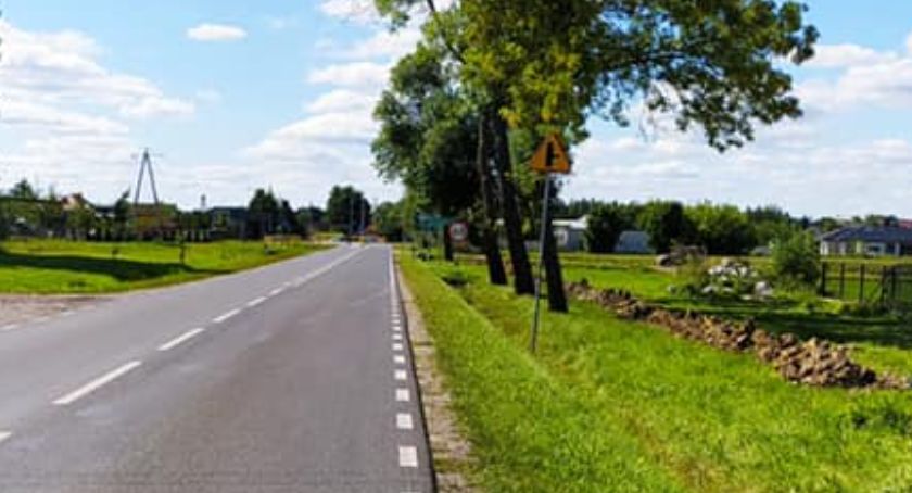 Wypadek na trasie Winnica-Nasielsk - sprawca uciekł, kobieta walczy o życie