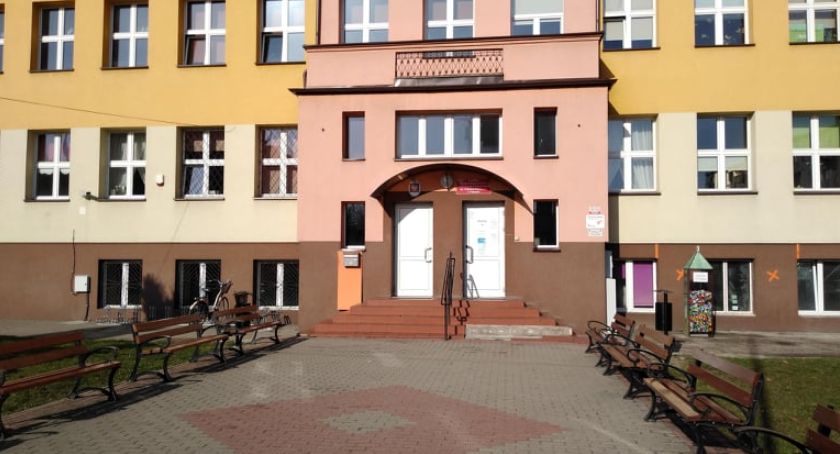 Koronawirus w pułtuskich szkołach podstawowych