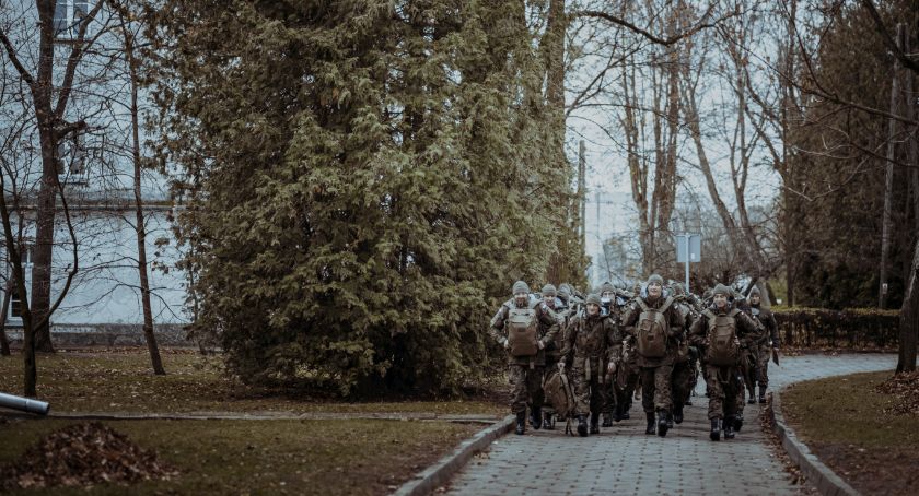 Półmetek szkolenia nowych ochotników na terytorialsów