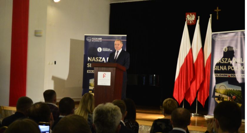 Wicepremier Kowalczyk spotkał się z rolnikami