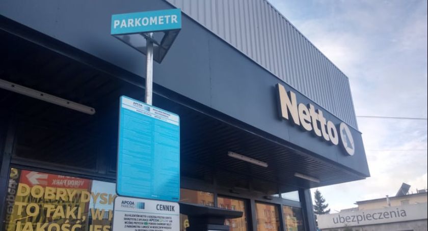 Miał ważne bilety, a i tak zapłacił karę – problem z parkowaniem przy Netto