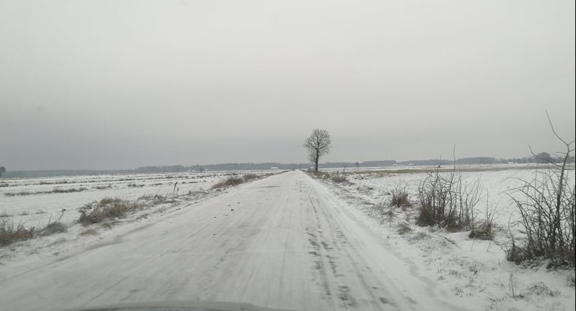 Apel o odśnieżanie dróg – jest ślisko!