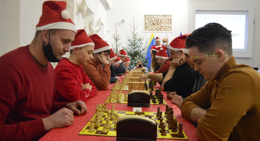 Świąteczny Turniej Szachowy o Puchar Burmistrza Miasta Pułtusk - wyniki w KATEGORII OPEN
