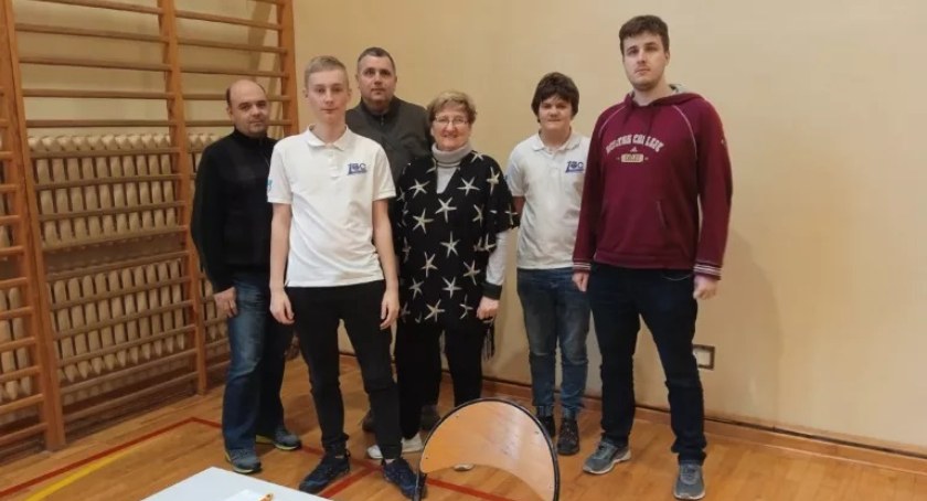 Szachiści Nadnarwianki w Drużynowych Mistrzostwach Polski