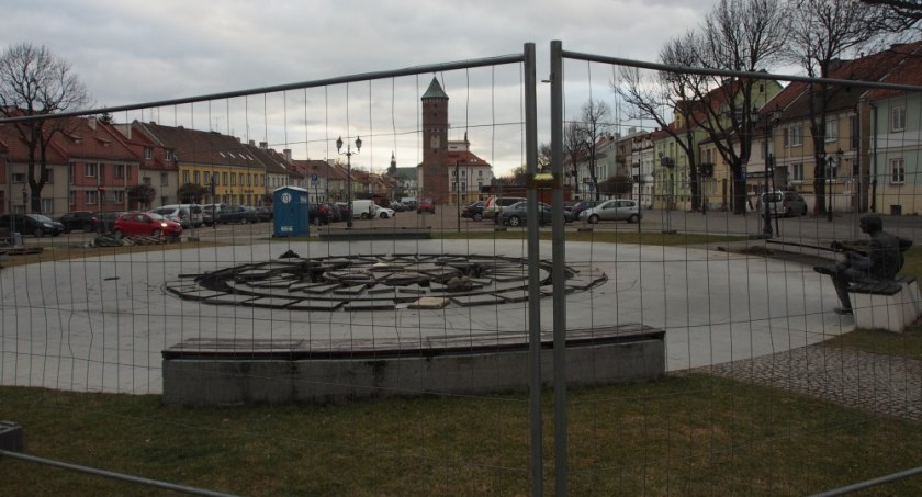  Przebudowa miejskiej fontanny
