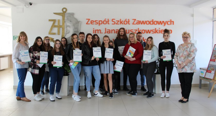 Bezpiecznie, zdrowo, bezgotówkowo w Ruszkowskim