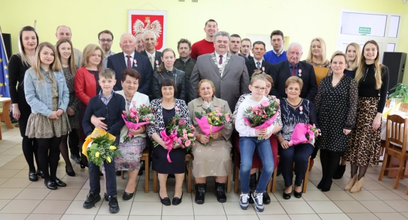 Małżeństwa z gminy Gzy świętowały jubileusz długoletniego pożycia