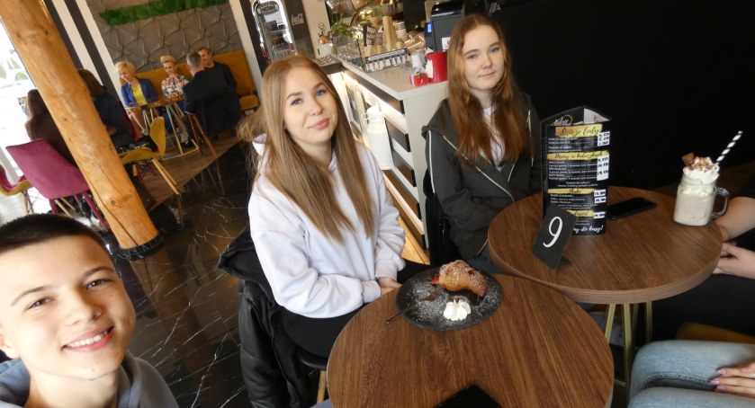 „Zwolnieni z teorii” - ewaluacja projektów edukacyjnych w Ruszkowskim