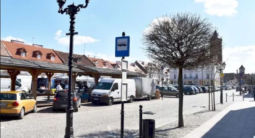 Zawieszenie komunikacji miejskiej na trasie szkolnej na okres przerwy wielkanocnej