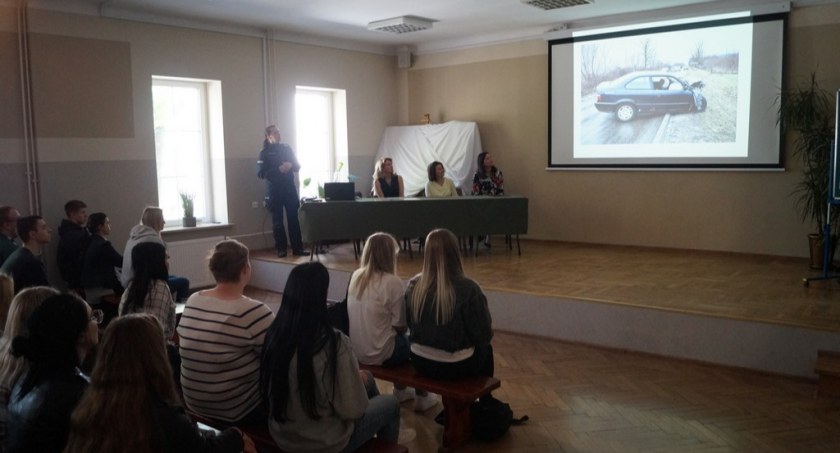 Dzień bezpieczeństwa w ruchu drogowym