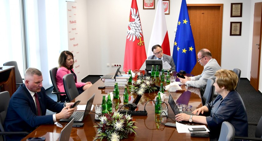 Ponad 24 mln zł od radnych Mazowsza na linię kolejową Zegrze-Przasnysz