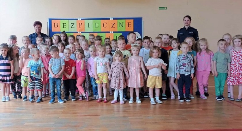 Bezpieczne wakacje z pułtuską policją