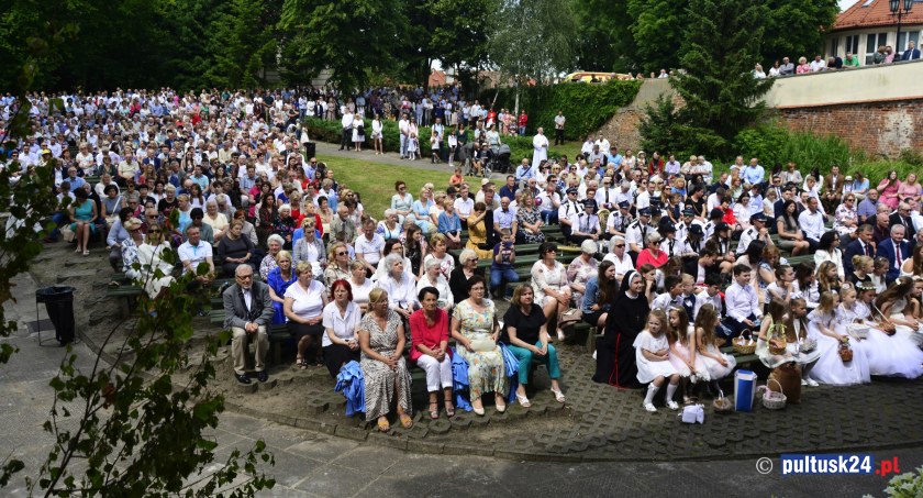 Uroczystość Bożego Ciała w Pułtusku - GALERIA ZDJĘĆ