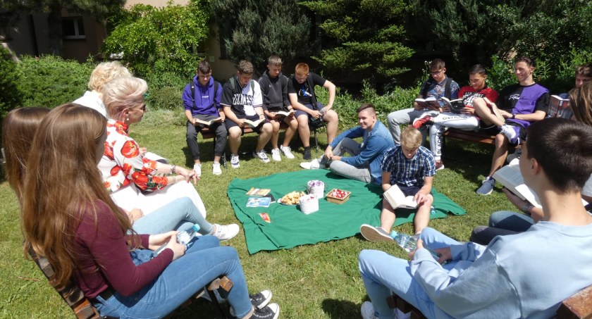 Piknik z książką w Ruszkowskim