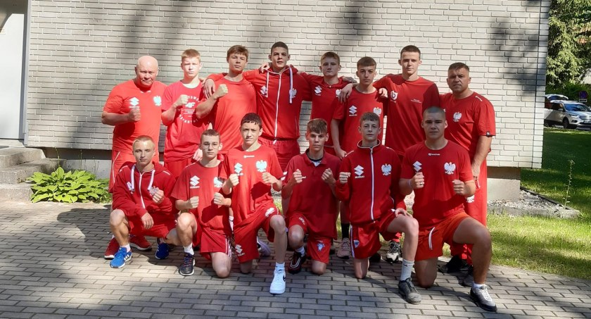 Trener Cezary Rzepnicki na Zgrupowaniu Kadry Kadetów COS w Giżycku