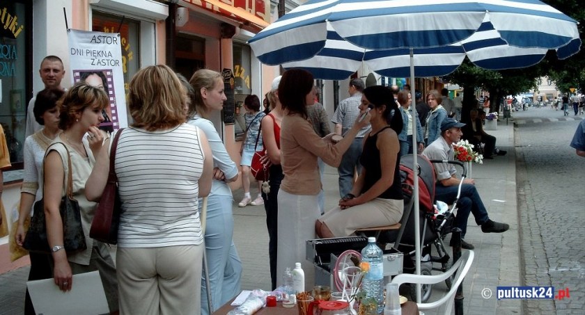 Dawno, dawno temu – święto ulicy Świętojańskiej