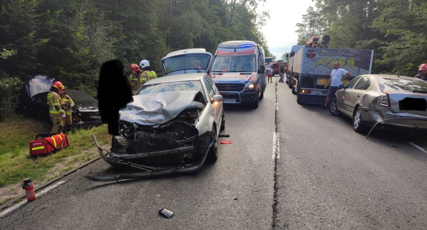 Wypadek w Wielątkach Rosochatych