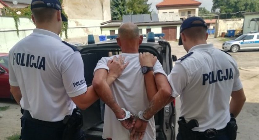 Poszukiwany uciekał w las, ale i tak został złapany