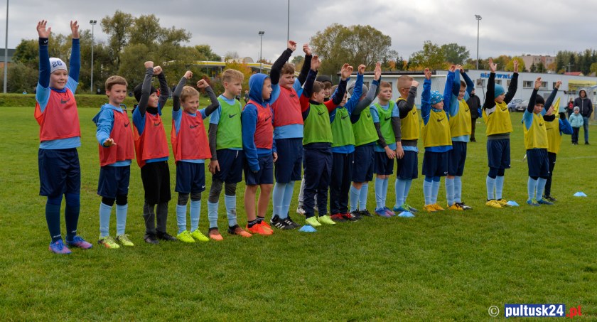 Drugi dzień turnieju Gram na świeżym powietrzu – mecze drużyn U-11