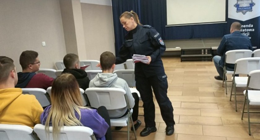 Spotkanie nt. odpowiedzialności karnej nieletnich w Golądkowie