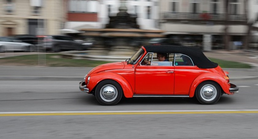 Sprowadziłeś auto? Sprawdź, co z ubezpieczeniem OC!