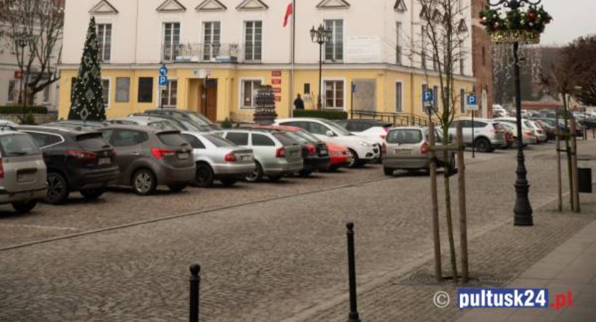 18 GRUDNIA – ZAKAZ PARKOWANIA NA CZĘŚCI RYNKU