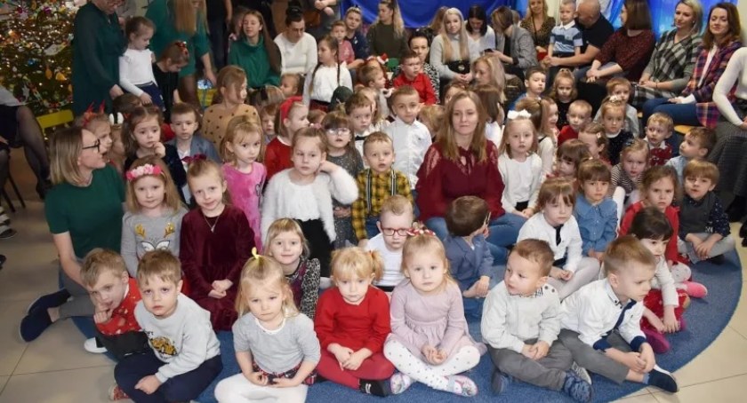 „Od stworzenia świata do narodzenia Pana” – jasełka w Przedszkolu Miejskim Nr 5