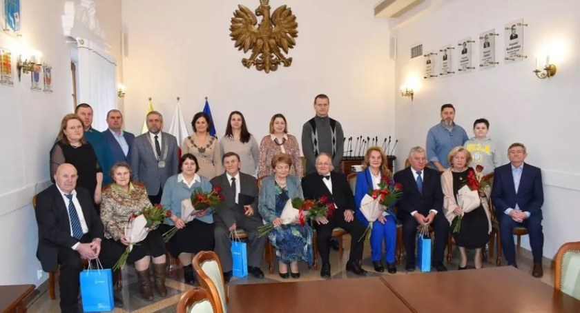 Przeżyli razem pół wieku - Złote Gody w pułtuskim ratuszu
