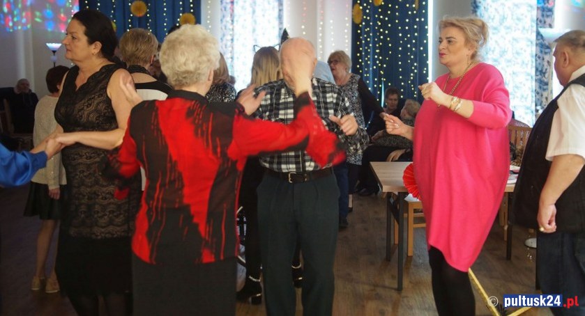 Bal karnawałowy w Centrum Opiekuńczo-Mieszkalnym