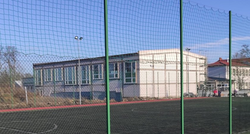 Hala sportowa w Zatorach – ostatnia prosta