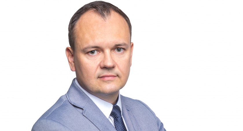 Ukształtowała mnie lokalność, w której liczy się autentyczność - wywiad z Burmistrzem Wyszkowa Grzegorzem Nowosielskim