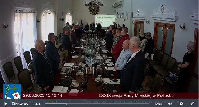 Stanowisko radnych „w związku z licznymi atakami na Jana Pawła II”