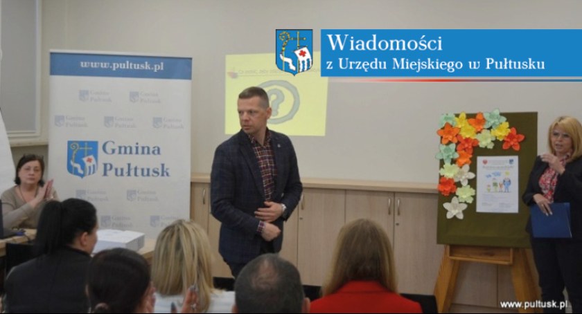 Inauguracja cyklu spotkań profilaktycznych RODZINNE PONIEDZIAŁKI w pułtuskim MOPS