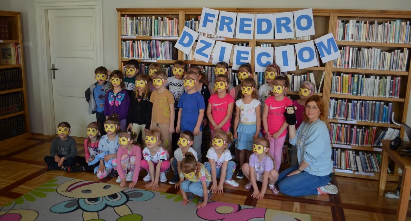 Fredro dzieciom – ciekawe zajęcia w pułtuskiej bibliotece