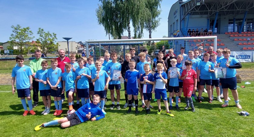 Sportowy Dzień Dziecka z pułtuskim MOSiR-em. Turniej Dzikich Drużyn na stadionie
