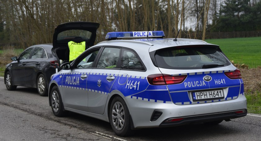 Mieszkanka powiatu pułtuskiego padła ofiarą oszustów