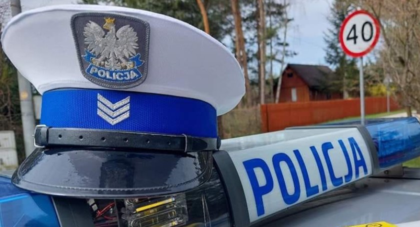 Kolejny wypadek z udziałem aut osobowych. Są poszkodowani