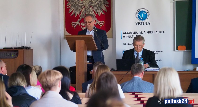 Bezpieczeństwo wspólnot lokalnych - konferencja na pułtuskiej uczelni