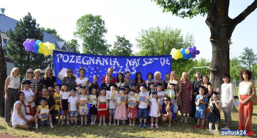 Jeżyki pożegnały się ze swoim przedszkolem