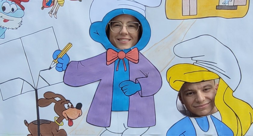 Zrób sobie super-smerfastyczne zdjęcie