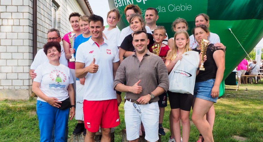 Olimpijczyk nad Stawem, czyli Rodzinny Festyn Sportowy w Dębinach