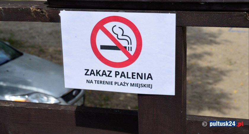Albo plażowanie, albo palenie!