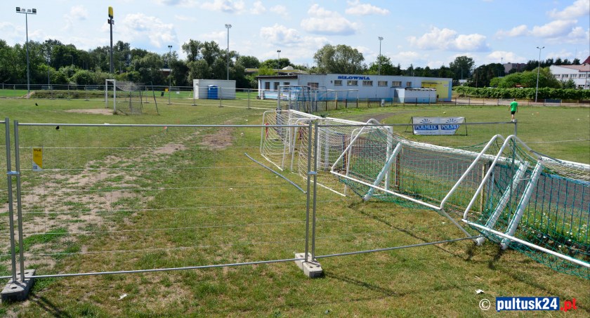 Ruszyły prace budowlane przy stadionie miejskim