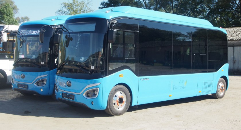 Do PPUK dojechały nowe elektryczne autobusy