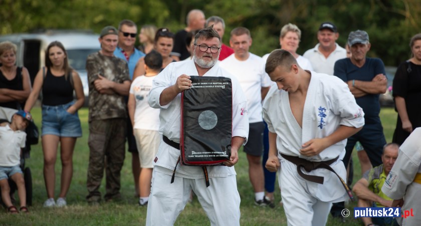 Pokaz Radzymińskiego Klubu Karate Kyokushin 