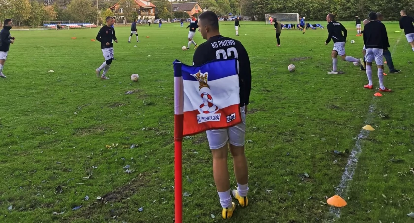 KS Pniewo na remis. Wkrótce zmierzy się z GKS Pokrzywnica