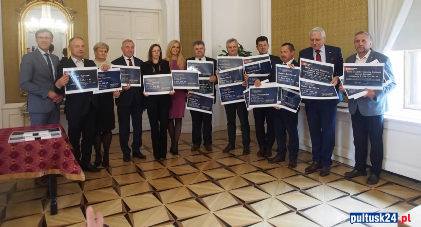 Promesy na grube miliony otrzymali dziś samorządowcy z trzech powiatów